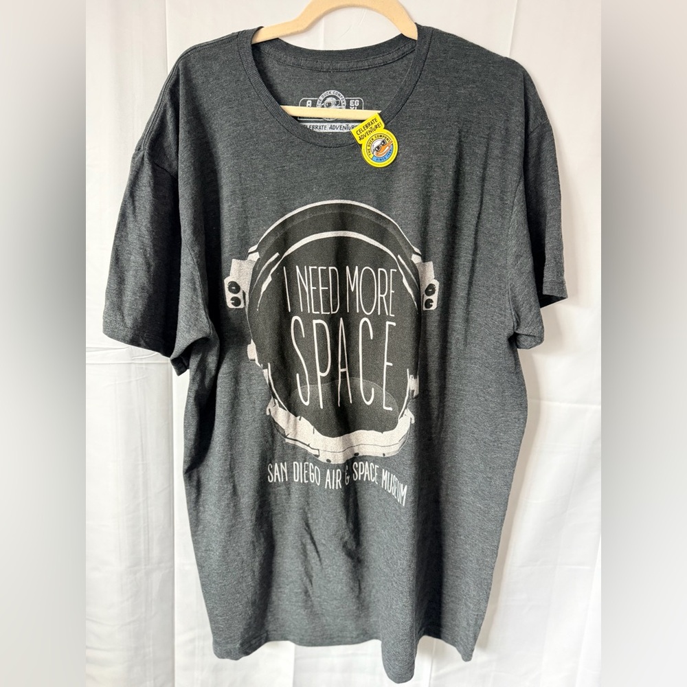 4 with 👚 for $15 Men’s Gray Graphic Space Tshirt